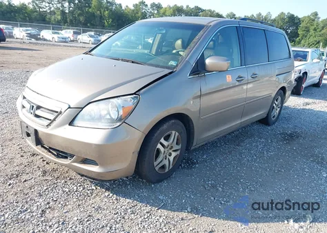 2005 Honda Odyssey Ex-L z USA, uszkodzony, nr VIN 5FNRL38775B111428